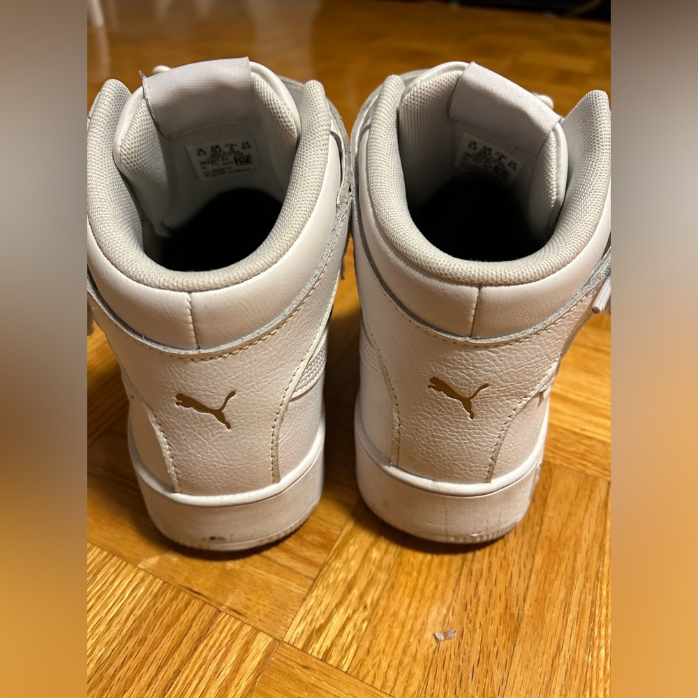 Puma White gold